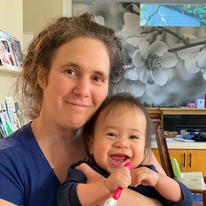 Meet your Posher, Laura